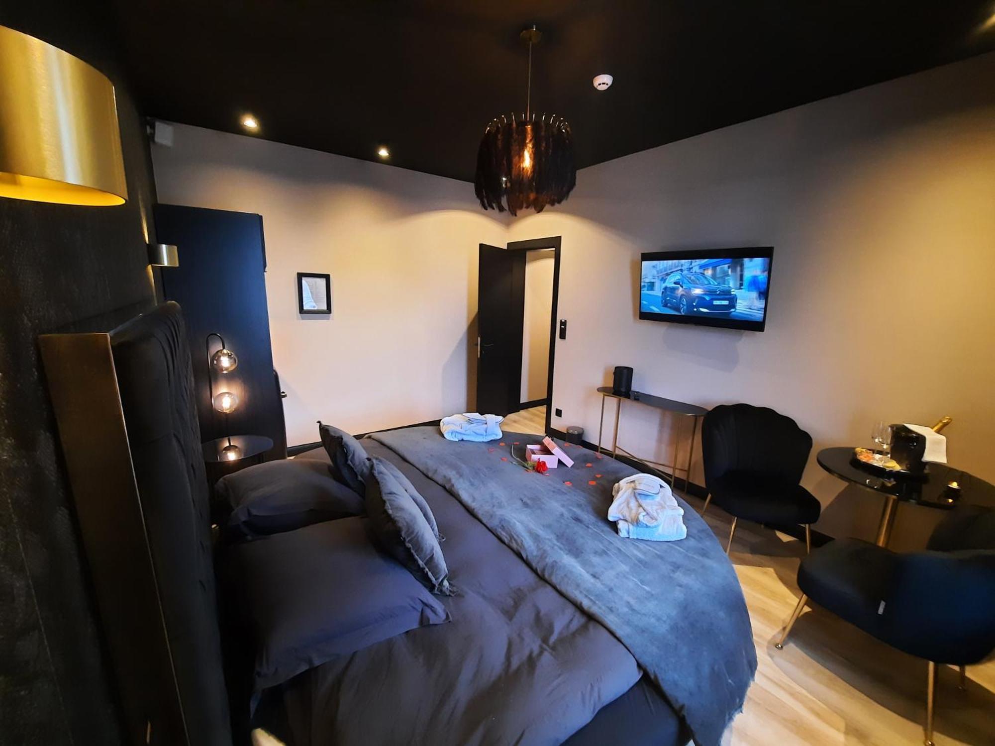 Hotel Mademoiselle Liège Extérieur photo