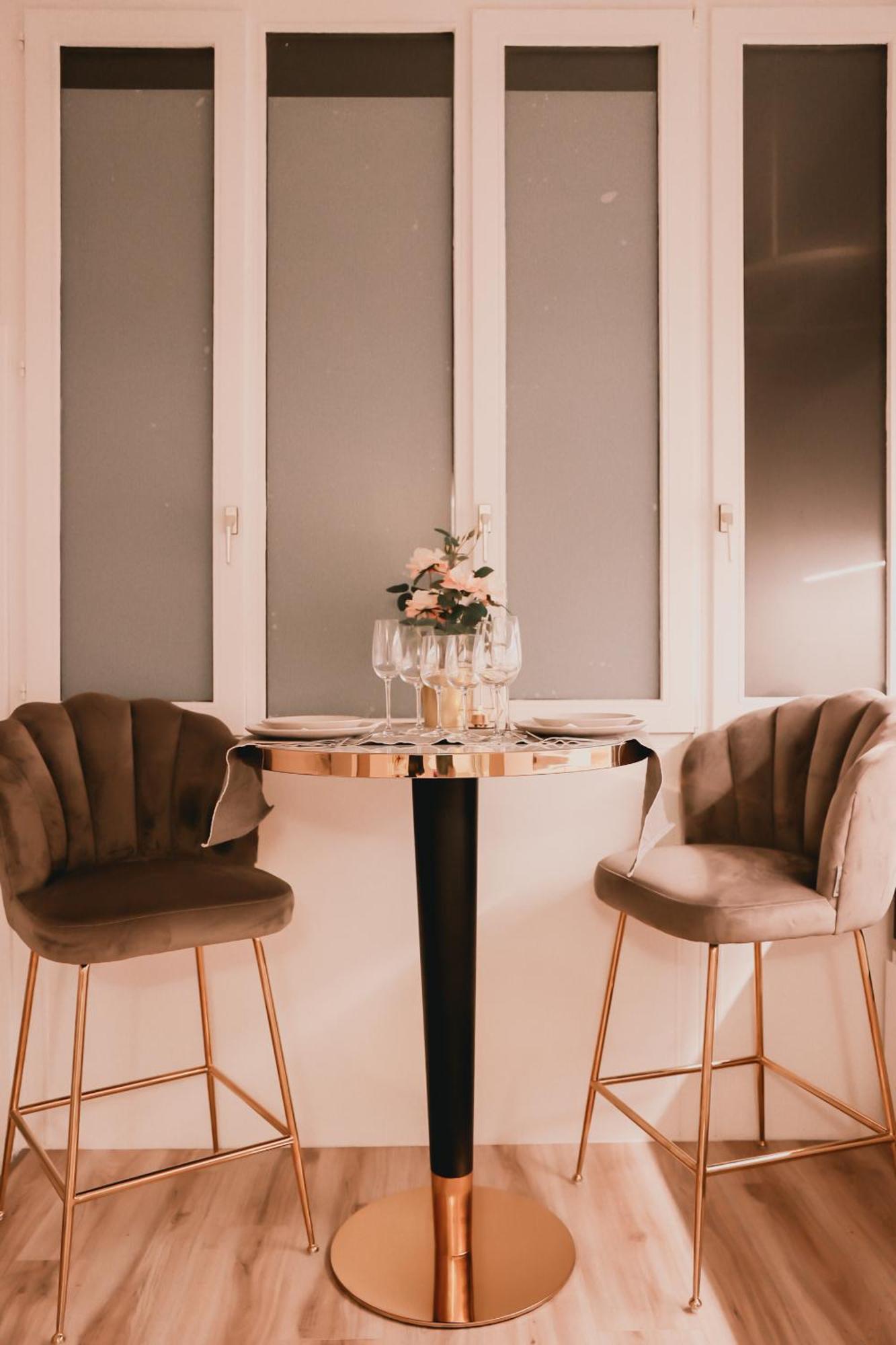 Hotel Mademoiselle Liège Extérieur photo