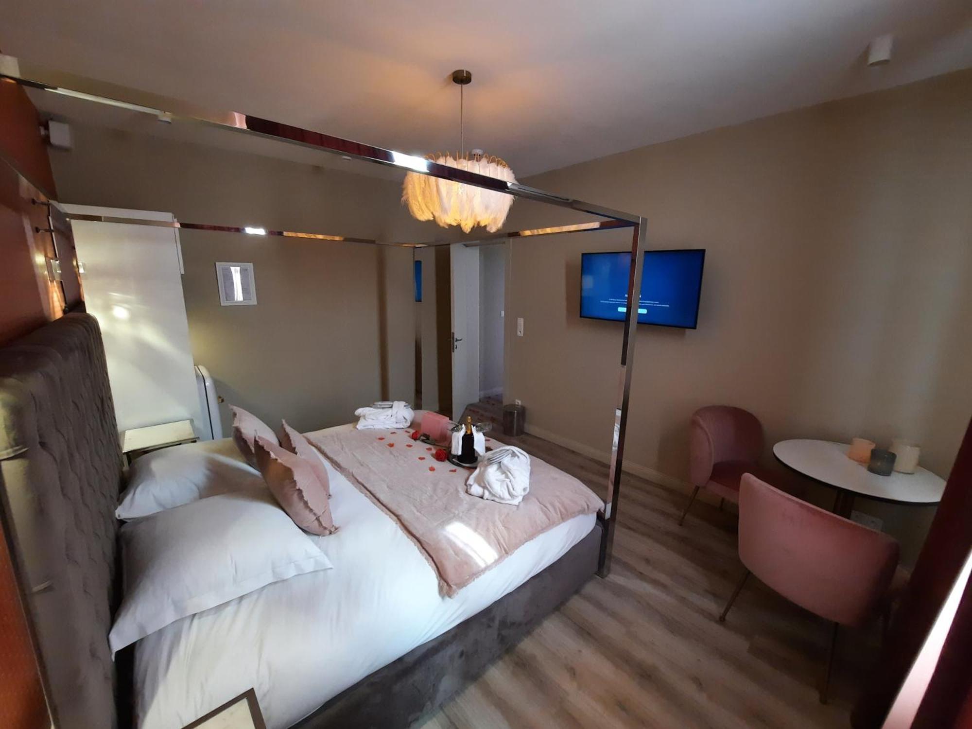 Hotel Mademoiselle Liège Extérieur photo